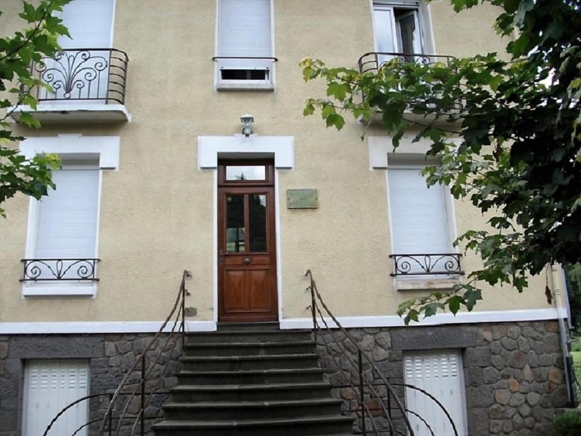 Apartamento Doux Ombrages La Bourboule Exterior foto